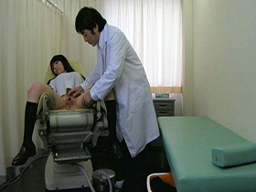 小児科医による卑猥行為の流出映像4時間2　12人　サンプル画像13